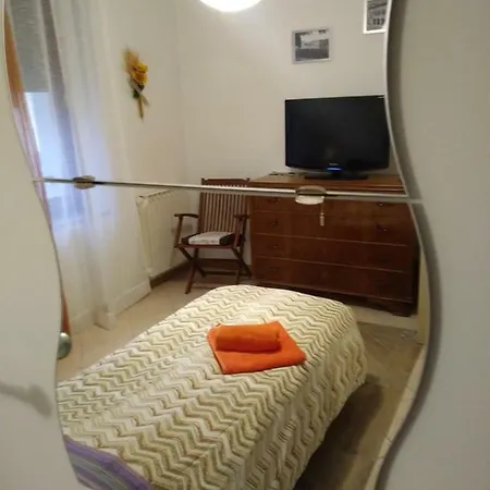 Residenza Le Pue Guest house *
